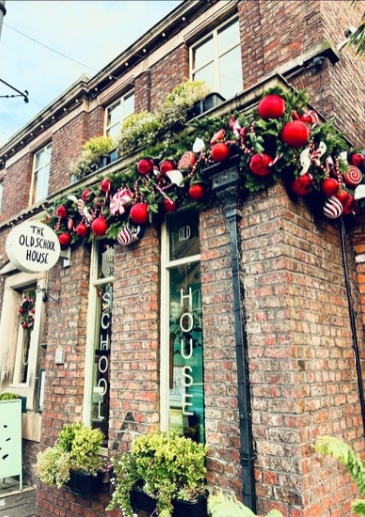 Wreath making workshop L17 Liverpool